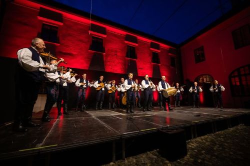 Orkestar Ansambla LADO održao koncert ususret Svjetskom danu glazbe